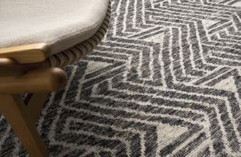 RUGS & HIDES